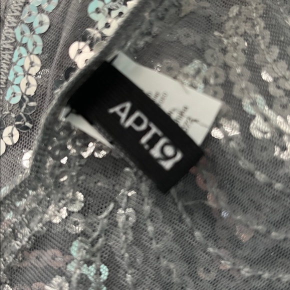 Apt. 9 Silver Sequin Wrap - Picture 3 of 3